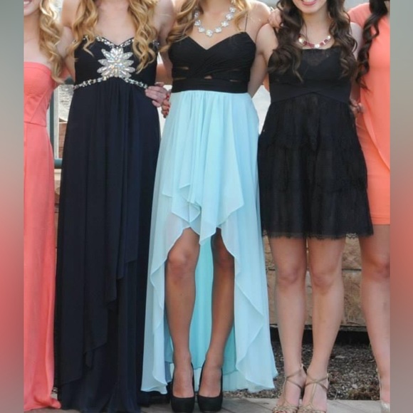 Prom dress - Picture 3 of 3